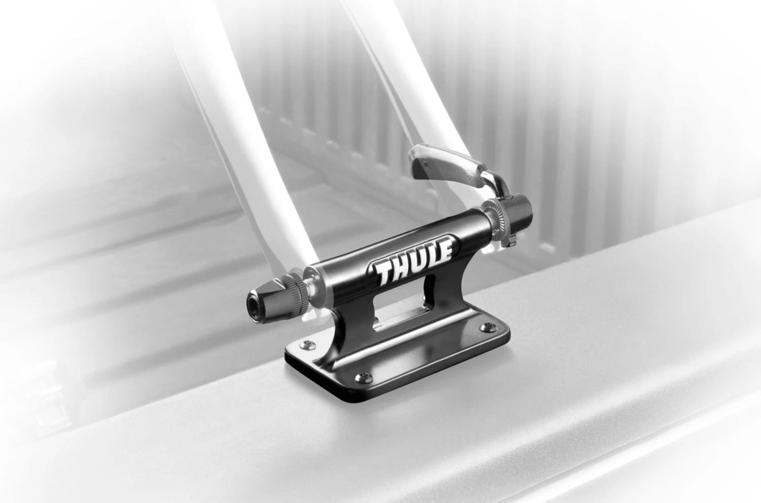 Thule Low Rider Fork Mount Bike Carrier 4 Thule Low Rider Fork Mount Bike Carrier - Image 2